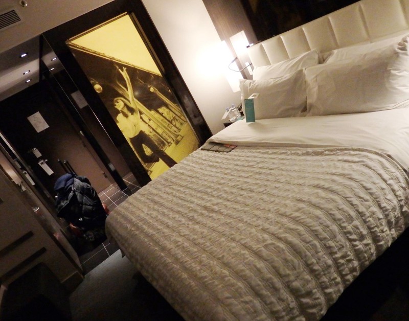 France Travel Inspirationvisiting Paris, France on your next vacation for only 24 hours then here is my guide of things to do and see in the French capital when you're short of time. Paris can be a perfect shopping destination and I've included my handy gluten free food traveling tips in there as well. France Travel Inspirationvisiting Paris, France on your next vacation for only 24 hours then here is my guide of things to do and see in the French capital when you're short of time. Paris can be a perfect shopping destination and I've included my handy gluten free food traveling tips in there as well.